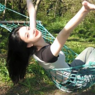 女孩不微笑